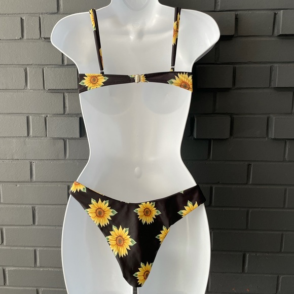 Underwire Bikini Swimsuit Sunflowers - Picture 2 of 3